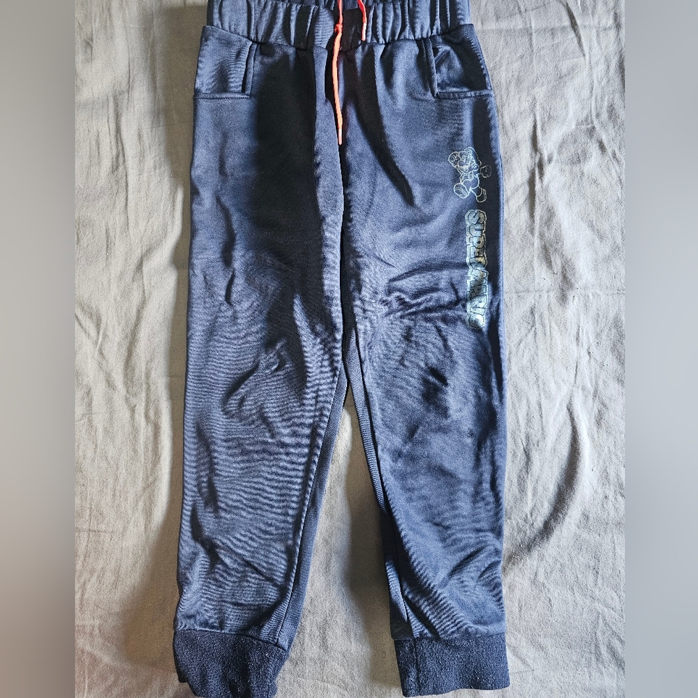 Suoer Mario Pants Size 6